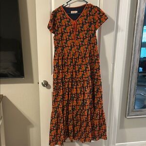 Ivy City Co Orange and Navy Floral Maxi Dress